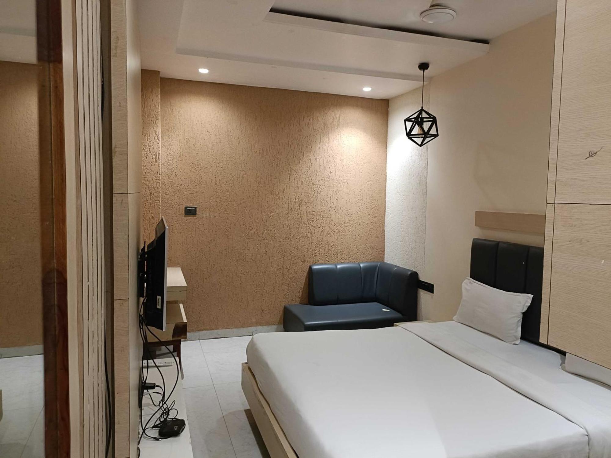 Collection O Sun Park Hotel Bhopal Buitenkant foto