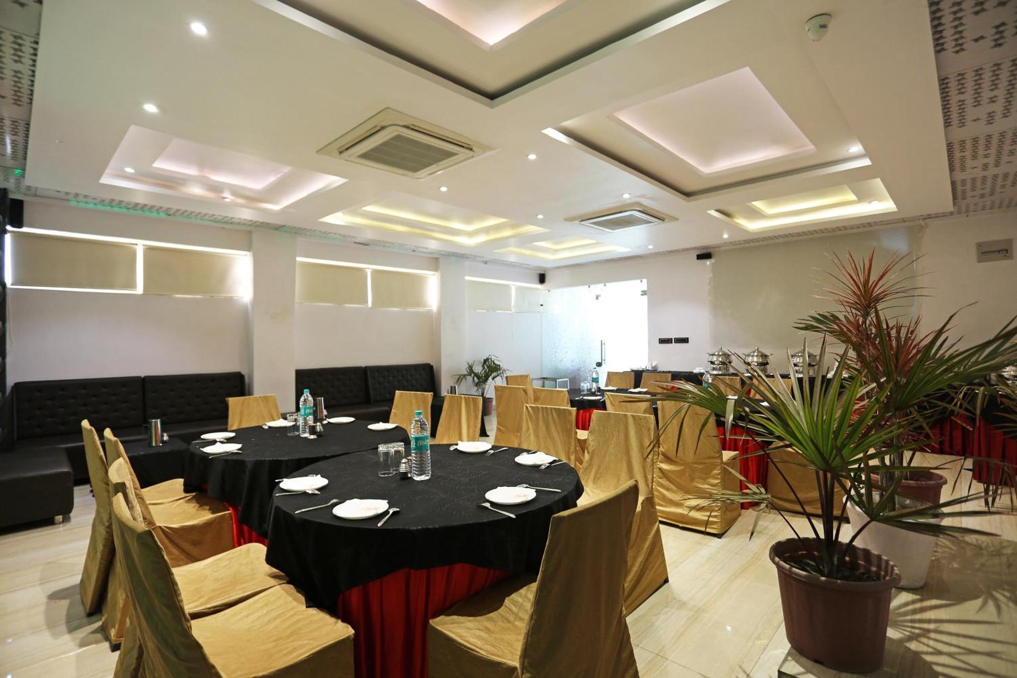 Collection O Sun Park Hotel Bhopal Buitenkant foto